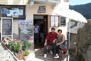 Monteviasco, rinasce "Il vecchio Circolo" grazie a Barbara e Roberto