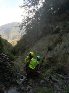 Curiglia con Monteviasco, fungiatt ritrovato privo di sensi nel bosco. Interviene l'elisoccorso