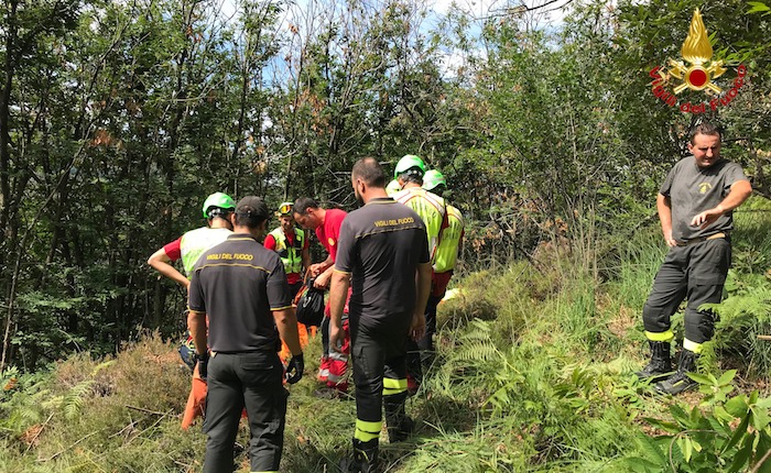 Cade in mountain bike per i boschi di Montegrino, ferito 36enne. Interviene l'elisoccorso