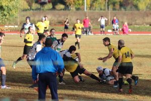 Rugby, gli Unni Valcuvia volano: terza vittoria consecutiva a Voghera con un secco 14-57