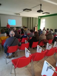 Centri d'accoglienza per i rifugiati, "Opportunità di crescita per i volontari"