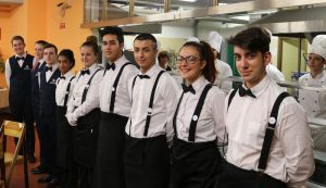 Cena di Natale, il Lions Club di Luino ospite dei ragazzi del CFP