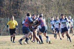 Rugby, la valanga degli Unni Valcuvia si abbatte su San Donato