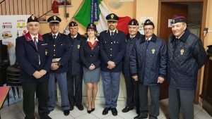 ANPS Luino, la Befana regala calze e sorrisi ai bambini della Polizia di Stato