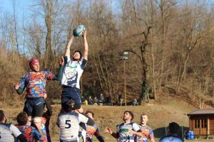 Rugby, la valanga degli Unni Valcuvia si abbatte su San Donato