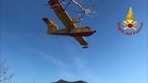 Valganna, i mezzi tornano in volo. Situazione delicata, evacuazione all'Alpe Cuseglio
