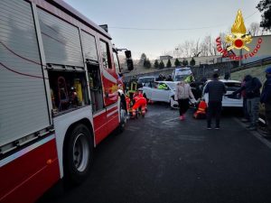 Grave frontale a Ferrera, ferite due persone