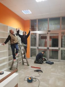 Cuvio, grazie a maestre e genitori nasce una biblioteca alla scuola primaria