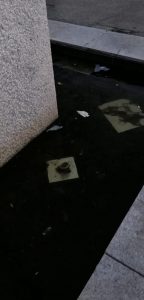 Luino, "Pessimo lo stato delle fontane di Piazza Libertà: acqua putrida e maleodorante"