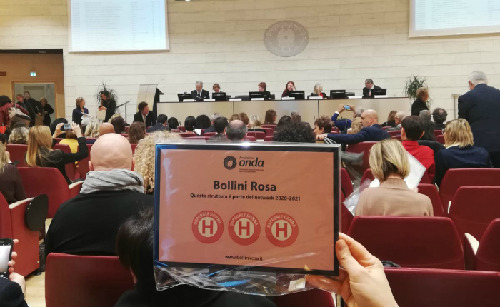 Tre bollini rosa all'ASST di Varese, eccellenza tra le strutture attente alla salute femminile