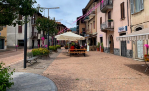 Germignaga, suolo gratis per i tavolini