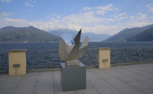 Luino, Palazzo Verbania riapre con la mostra _Spazio e Ferro_ (1)-min