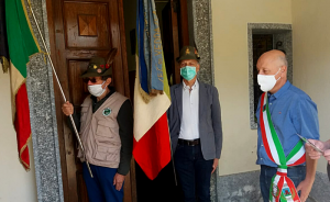 Maccagno, omaggi dal Sindaco Fabio Passera alla divisione partigiana _Garibaldi_