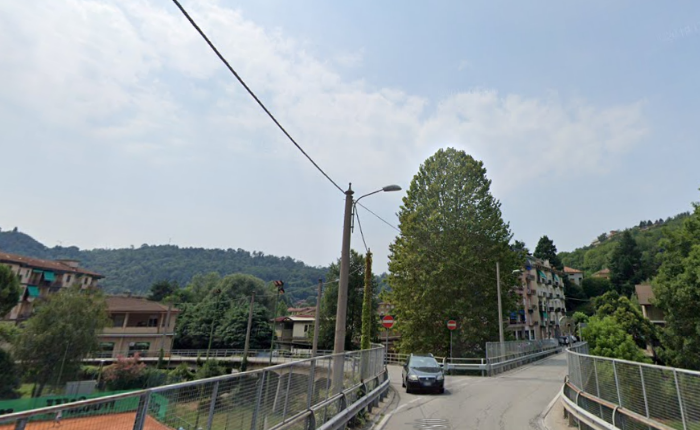 laveno cavalcavia - Google Maps