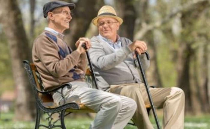 Pensionati pensione anziani
