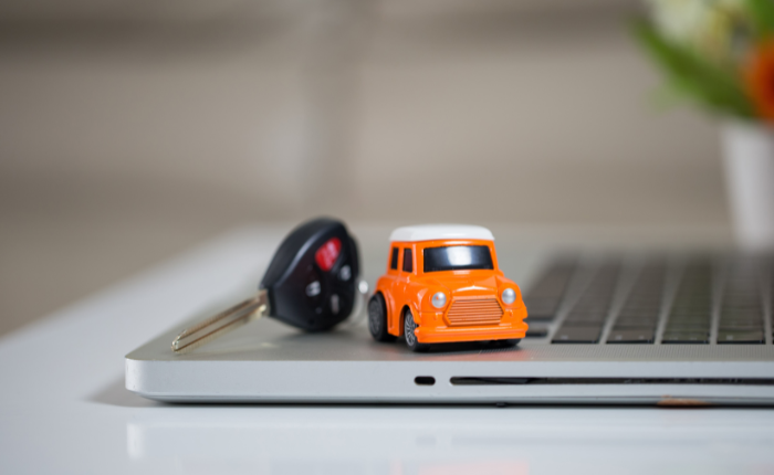 Assicurazioni: sul web aumentano le ricerche per le polizze auto