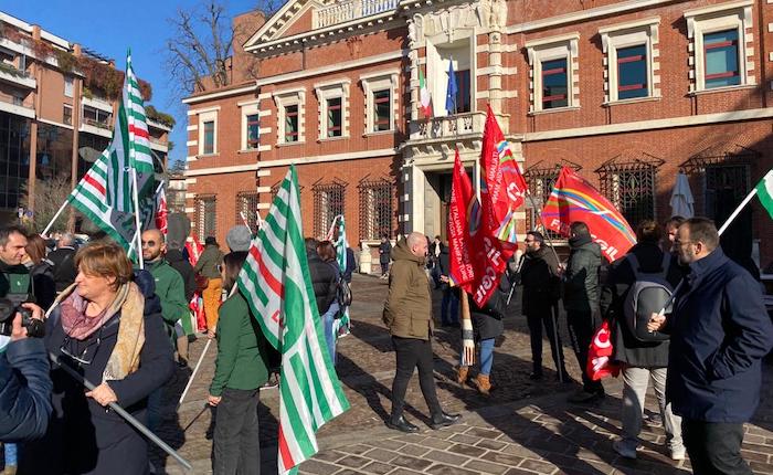 Leggiuno Spa, presidio dei lavoratori davanti al Tribunale per scongiurare il fallimento