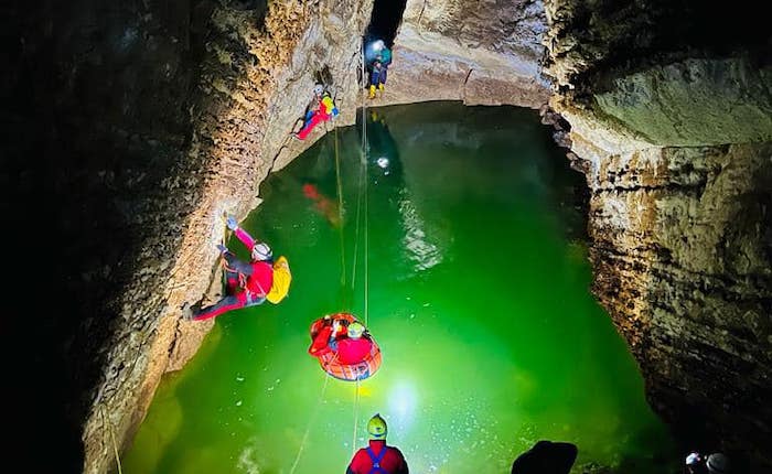 Riapre la Grotta Remeron con una festa dedicata alla cucina lombarda