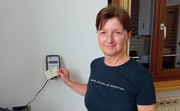 Grantola, va in pensione l'impiegata storica Antonella Martini