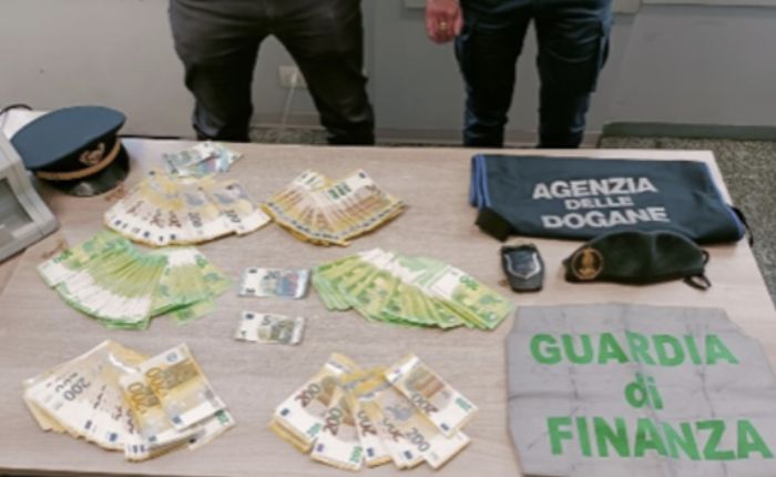 Aeroporto Malpensa  Traffico di soldi: come nascondevano le banconote