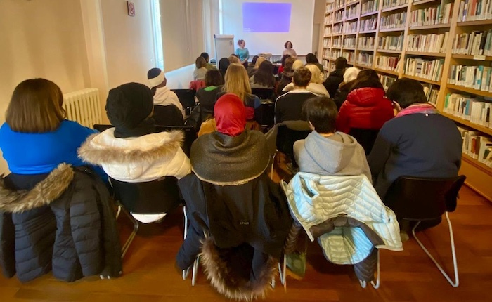 Luino, “Donne che contano”: grande partecipazione alla prima lezione