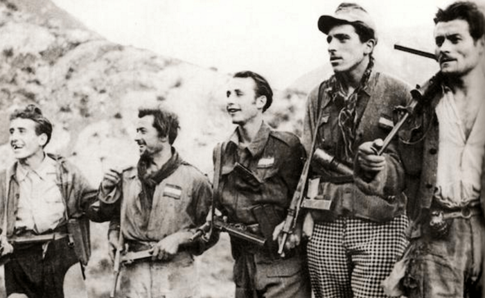 L’importanza storica del 25 aprile, quando la Resistenza ci liberò dal nazifascismo partigiani