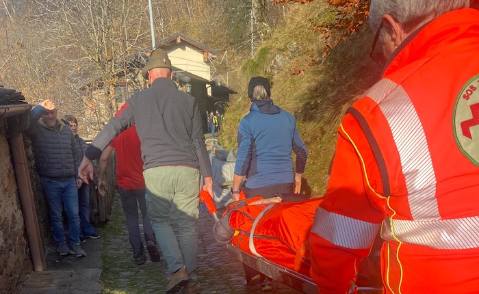 Soccorsi a Monteviasco per una 57enne colpita da malore