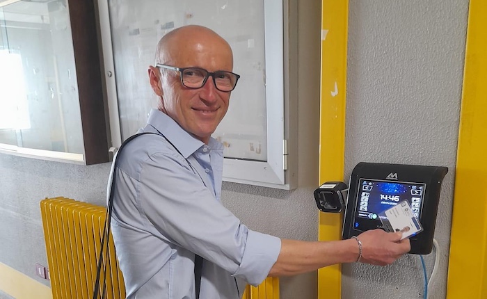 Luino saluta lo storico infermiere Vito Sciangula dopo quasi 40 anni di servizio