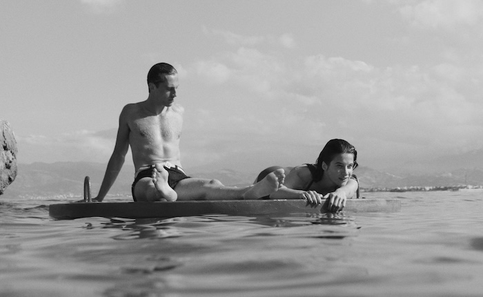 lo straniero film