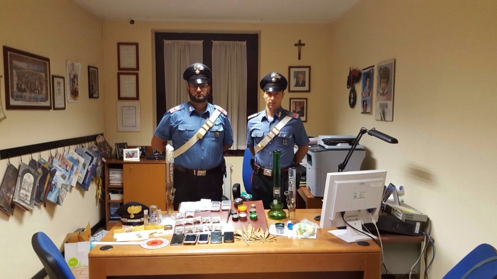 Controlli dei Carabinieri di Luino: due arresti per detenzione di stupefacenti e nove denunce