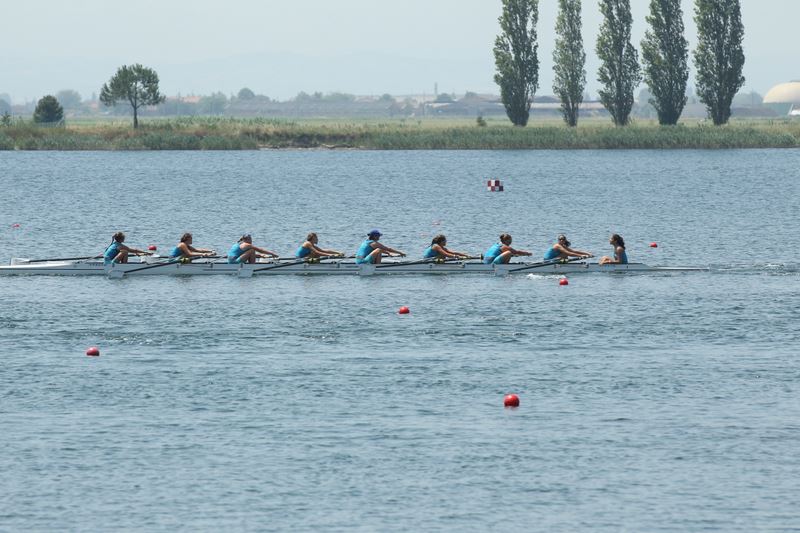 Ragazze luinesi a Ravenna per i Tricolori Junior. Quinte Taietti, Ivasenko e Minoletti: 8+ jun f di Taietti, Ivasenko e Minoletti