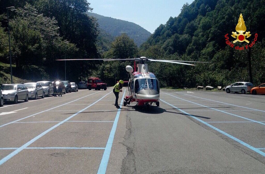 Curiglia con Monteviasco: escursionista rimane ferito, salvato dall'intervento dell'elicottero dei Vigili del Fuoco. Ecco il video