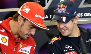 A sinistra Fernando Alonso, insieme a lui Sebastian Vettel (debutesq.com)