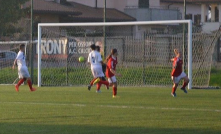 Calcio femminile - Serie D: inarrestabile l'Alto Verbano che dilaga ad Ossona 14-0