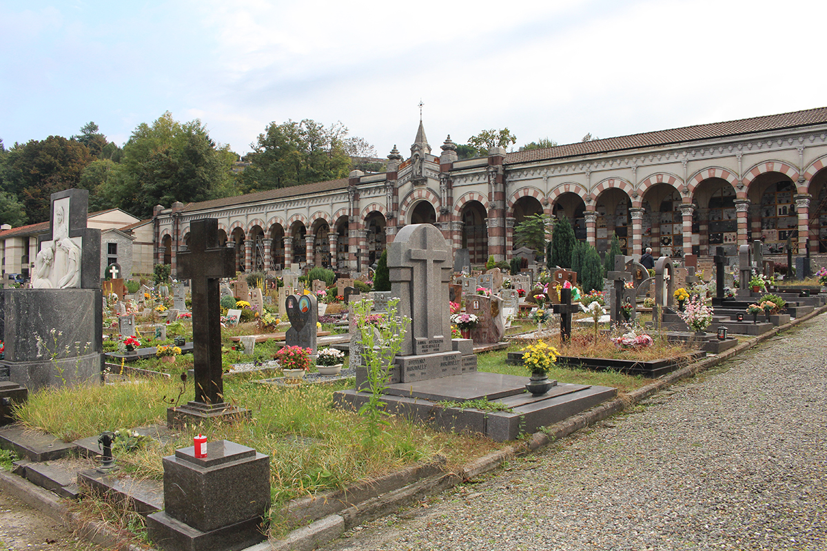 Il cimitero di Luino