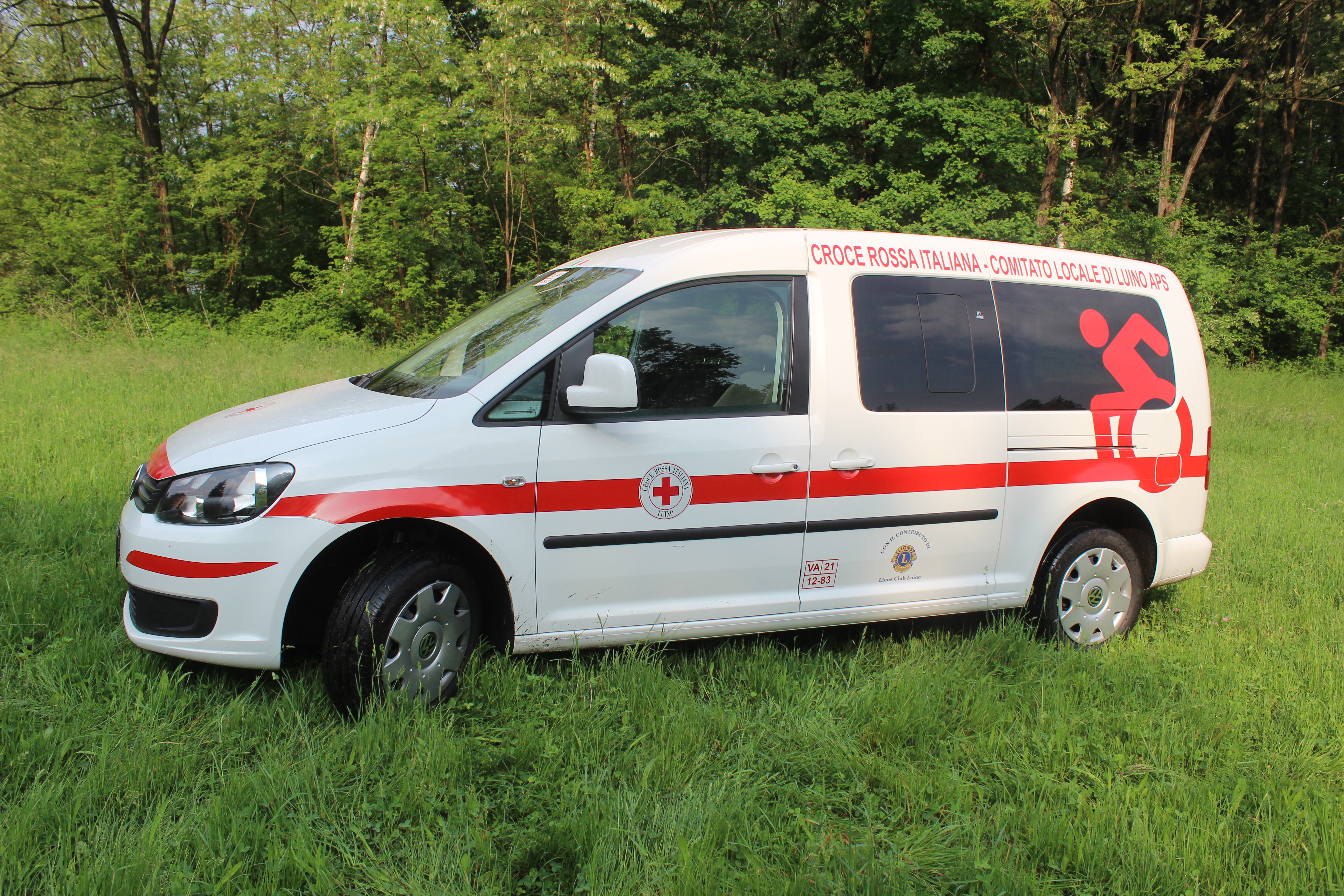 Luino, Croce Rossa: dal primo maggio operativo il nuovo pulmino per il trasporto delle persone diversamente abili