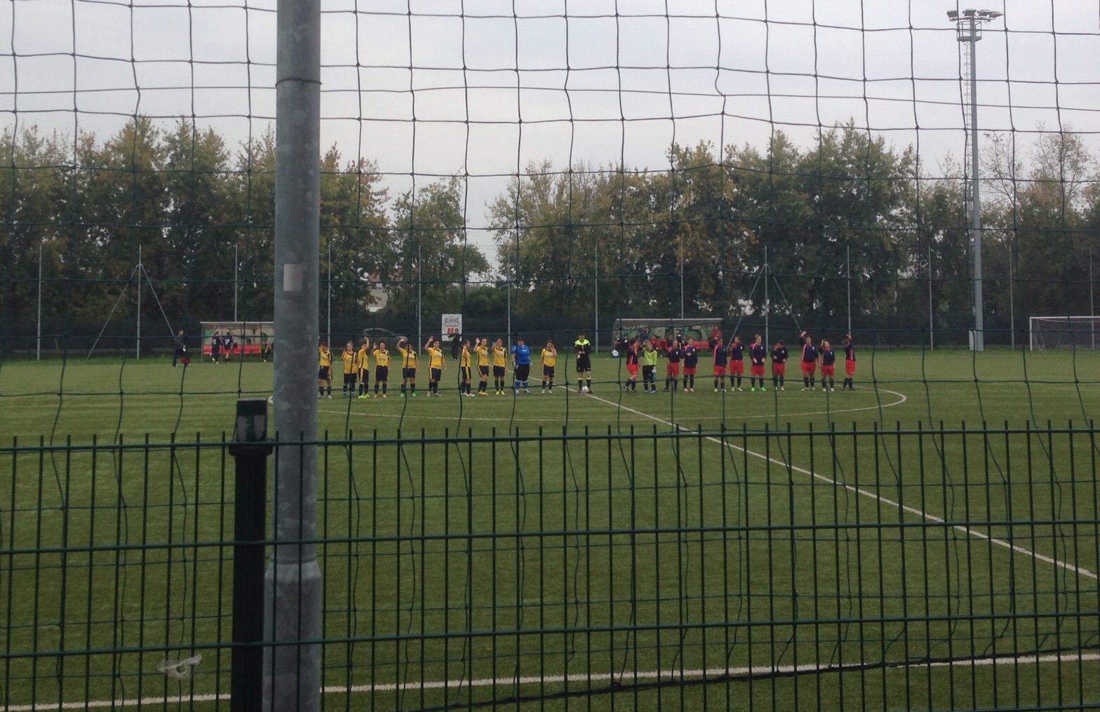 Calcio femminile, l'Alto Verbano sbanca anche il campo della Pro Novate: 5-1 e conferma in testa