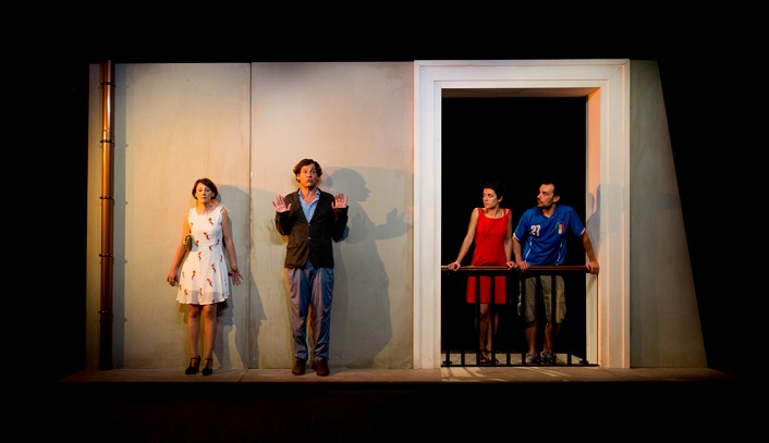 Besozzo: venerdì "Fuorigioco", lo spettacolo che aprirà la stagione 2017 al Teatro Duse