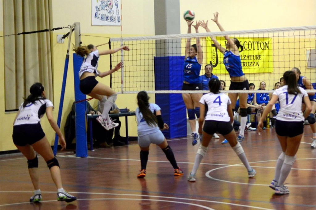 La-capolista-Ambivere-si-impone--l'Epikure-Luino-Volley-non-può-nulla-contro-la-corazzata-bergamasca