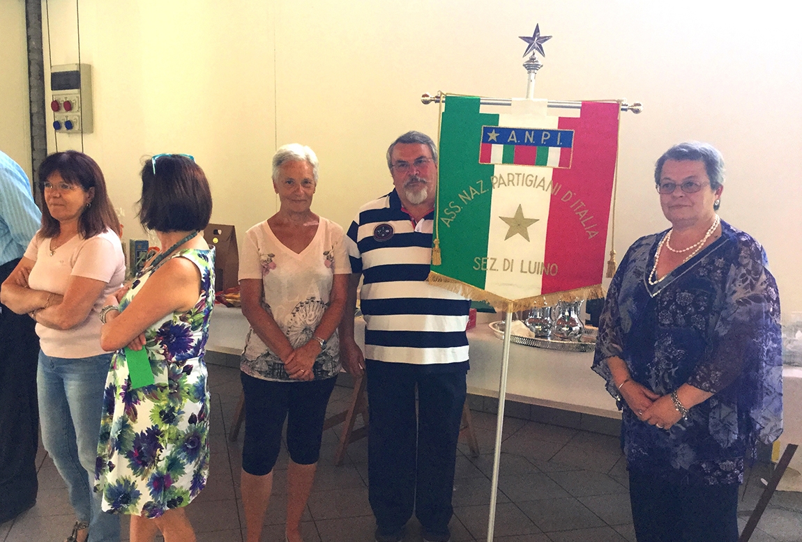 Agra, inaugurato il nuovo labaro dell'ANPI di Luino. Ecco le foto e il discorso del presidente Passera