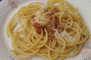 Spaghetti alla gricia, piatto tipico del Lazio (vanthian.altervista.org)