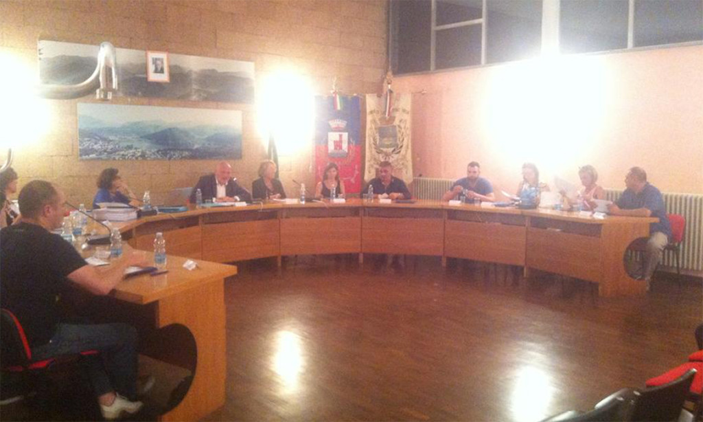 Lavena Ponte Tresa: tanti temi trattati tra dibattito ed approvazioni in consiglio comunale