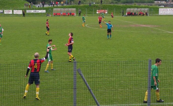 Diana e Castorino regalano al Luino-Maccagno il 2-2 contro la Solbiatese. Ora playout con la Gerenzanese