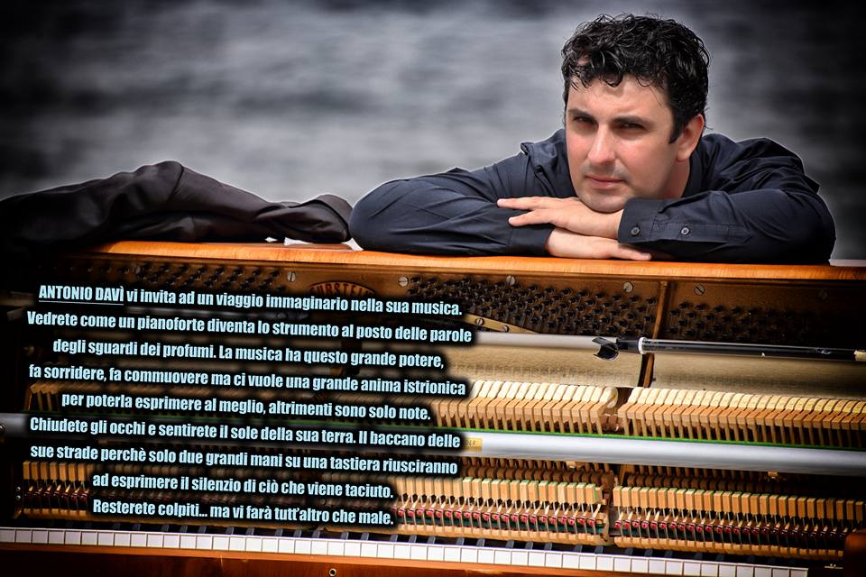 Ferragosto a Luino, il concerto pianistico di Antonio Davi al Parco a Lago