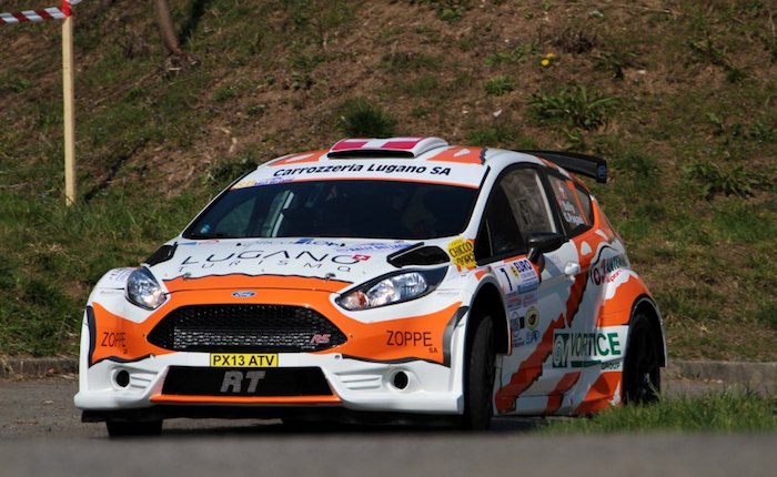 Spettacolo di casa al Rally dei Laghi, che celebrerà il compianto driver luinese Mauro Saredi
