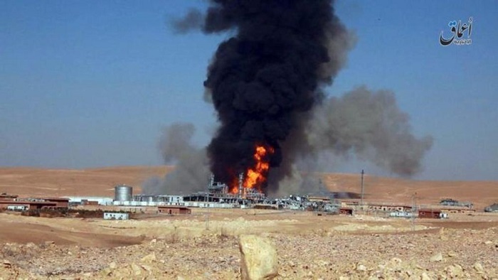 Isis, i terroristi fanno esplodere il maggior sito di gas della Siria
