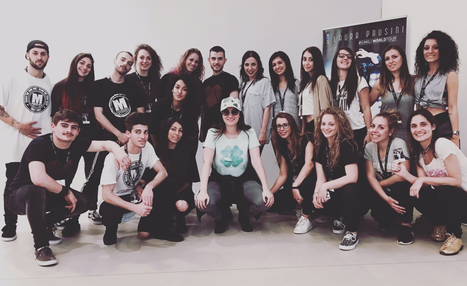 La "Performance Academy" di Creva clappers per il corpo di ballo di Laura Pausini a San Siro