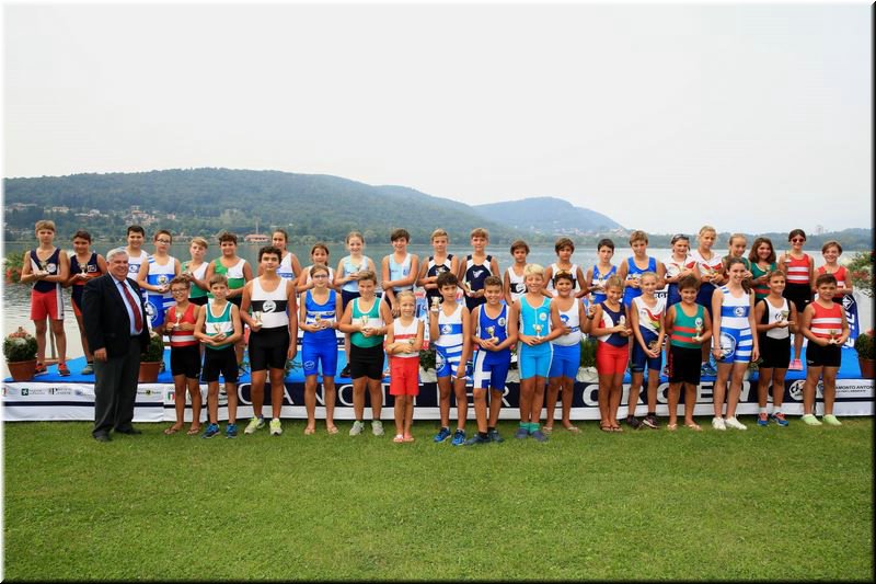 Canottieri Germignaga: Sinigaglia si veste di bianconero, 9 medaglie dai Campionati Italiani FICSF (Foto © C. Cecchin – www.fotoline.org)