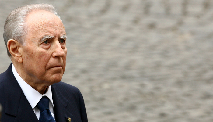 Carlo Azeglio Ciampi, in molti a San Saturnino per un ultimo saluto