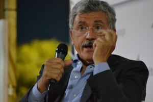 L'ex Premier Massimo D'Alema (alfestival.wordpress.com)